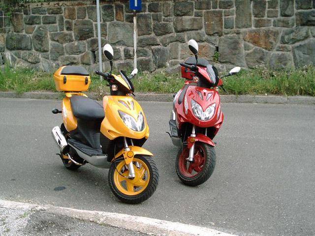 2 x scooter.jpg