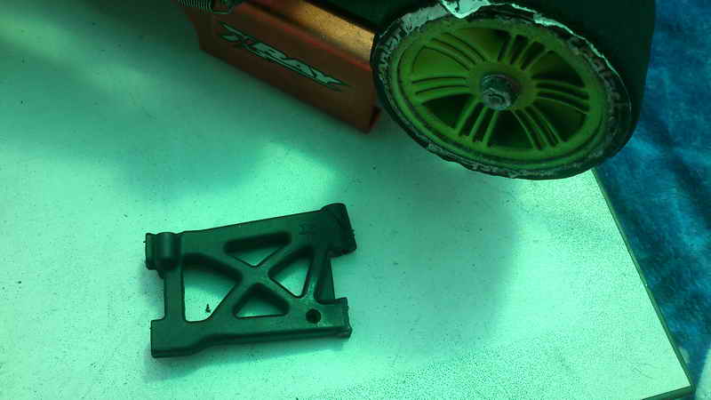 Xray_NT1_zad_roka.jpg