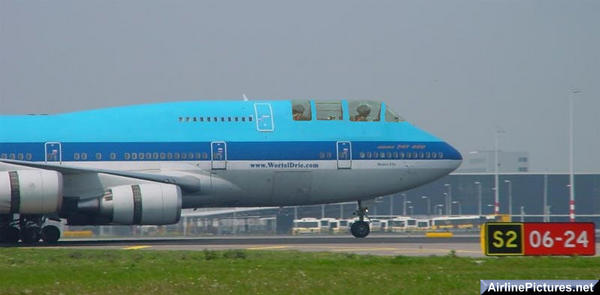 381klm6-med.jpg